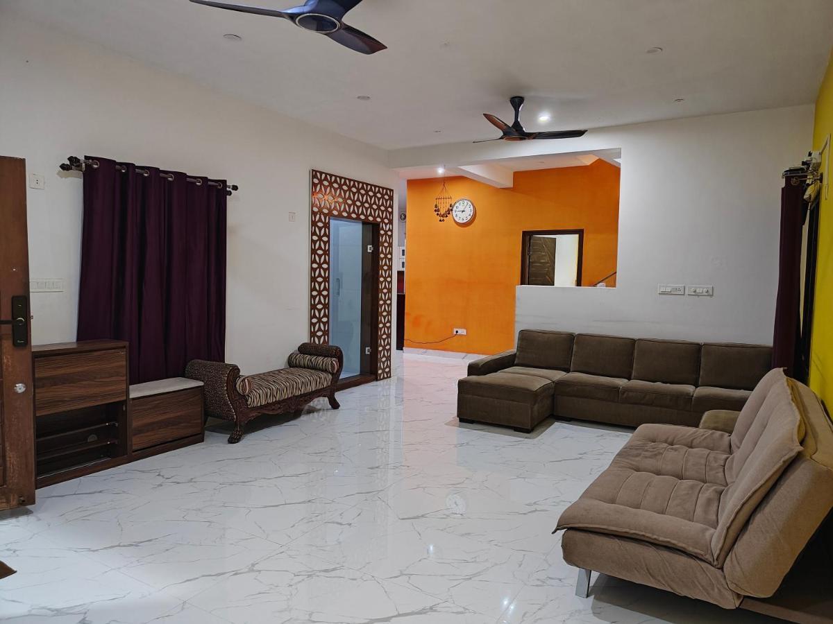 Beautiful 4Bhk Duplex Villa Майсур Экстерьер фото